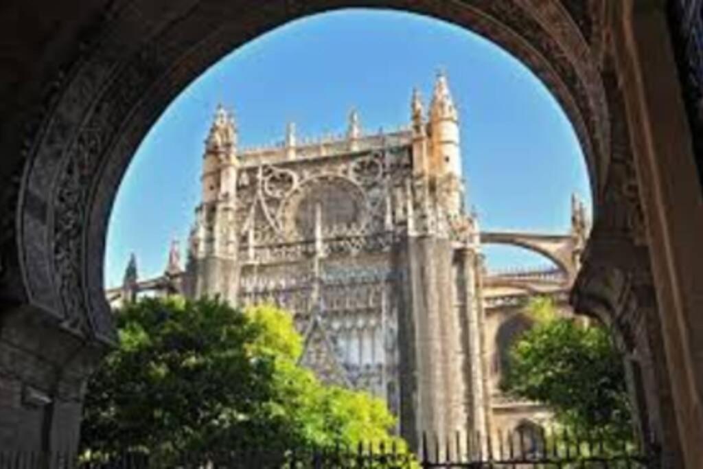 Penthouse Raggio Apartman Sevilla Kültér fotó