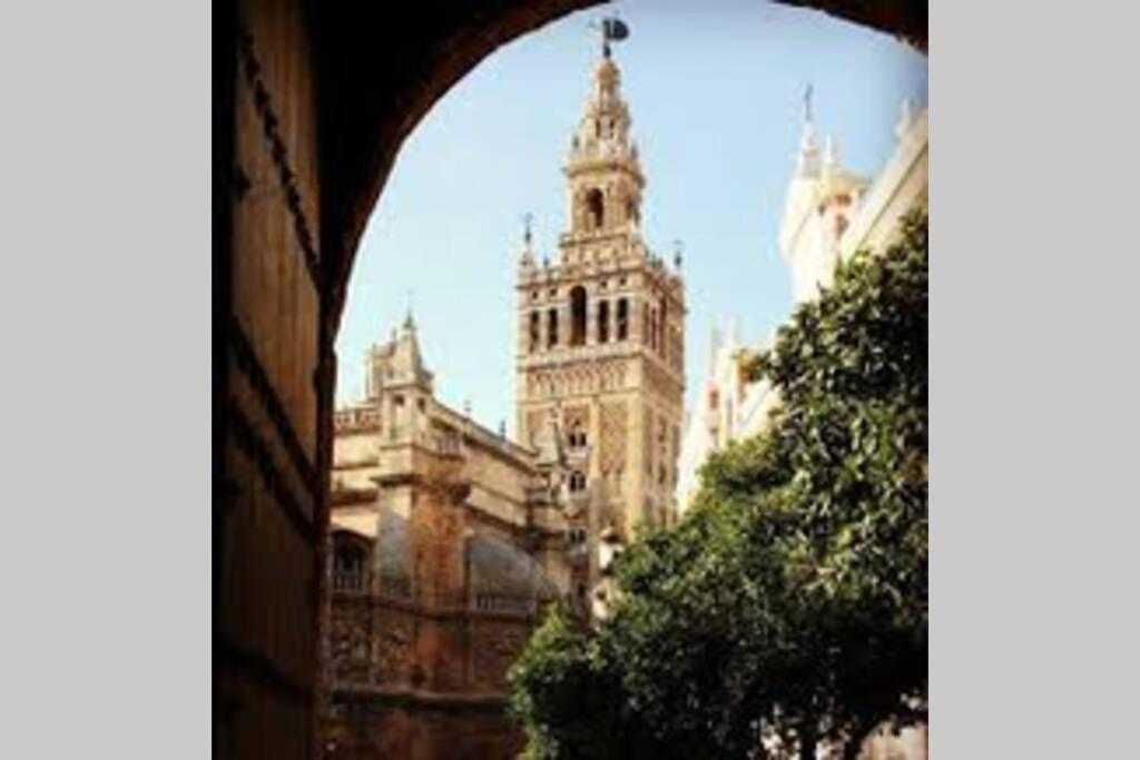 Penthouse Raggio Apartman Sevilla Kültér fotó
