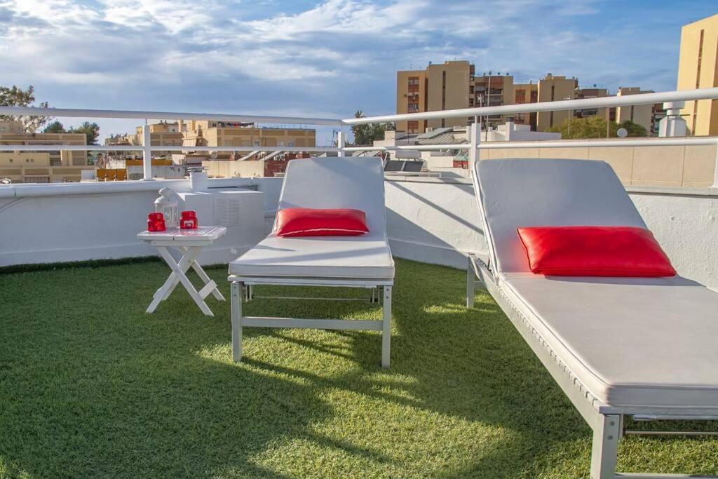 Penthouse Raggio Apartman Sevilla Kültér fotó