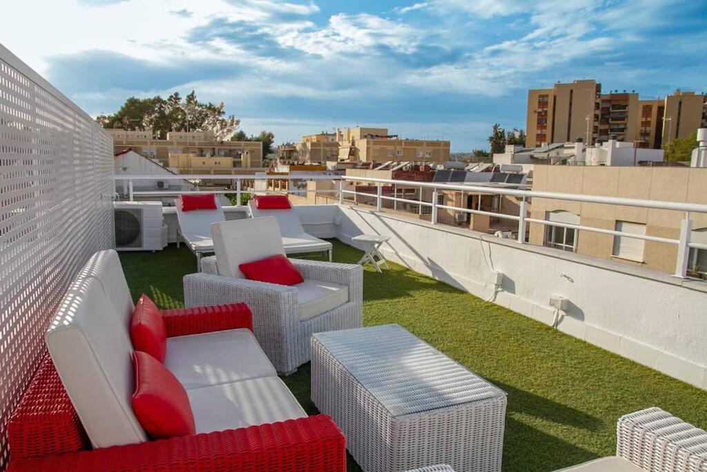 Penthouse Raggio Apartman Sevilla Kültér fotó